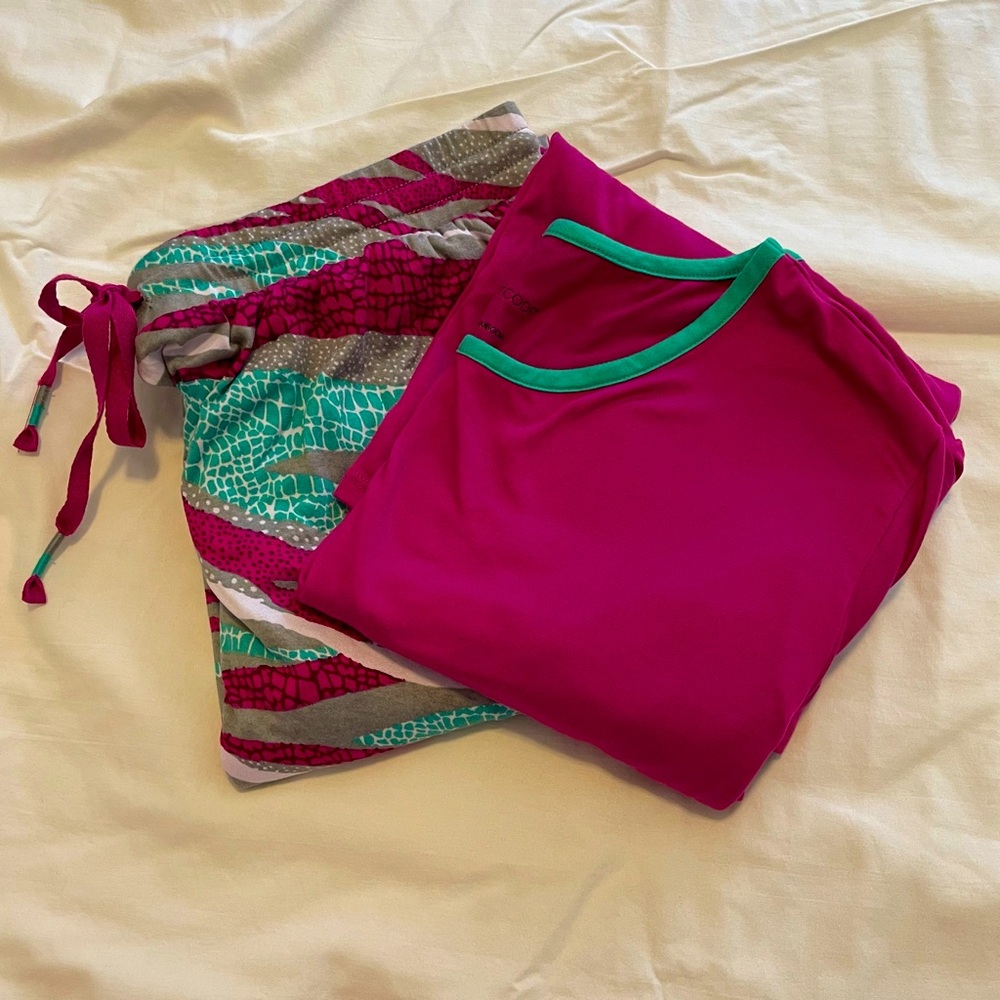 Light weight pjs